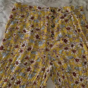 American eagle, loose fitting, yellow floral pants